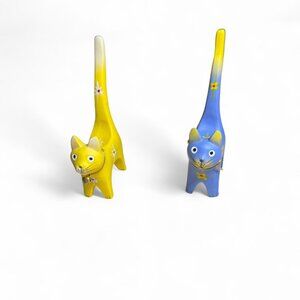 2 VTG Wooden Cat Ring Holders